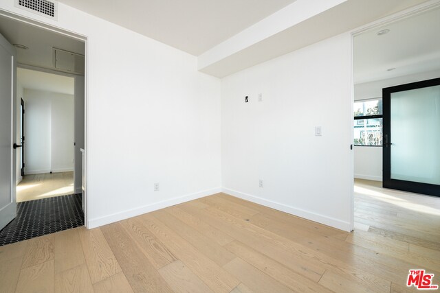 Building Photo - 1325 Cabrillo Ave