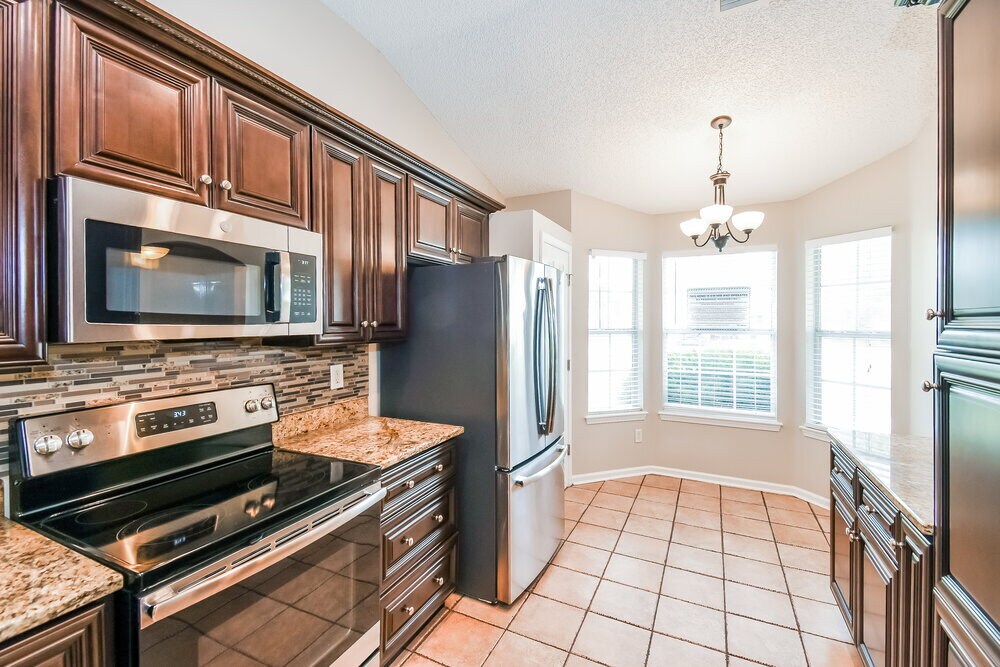 Building Photo - 3279 Chad Bourne Dr