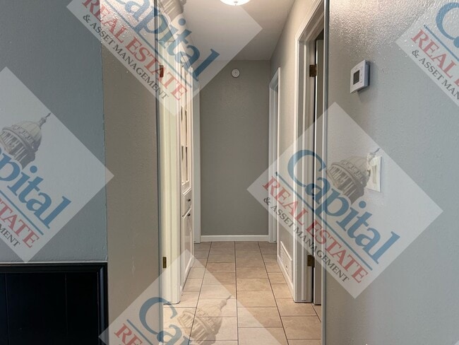 Building Photo - 3 Bedroom in Del City
