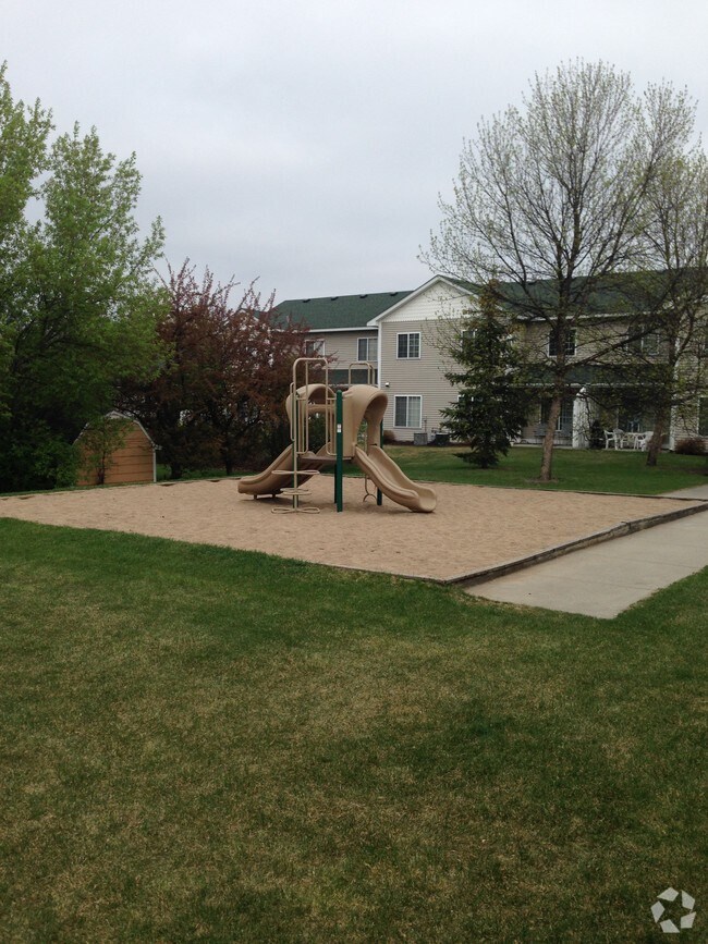 Building Photo - Heritage Terrace Townhomes