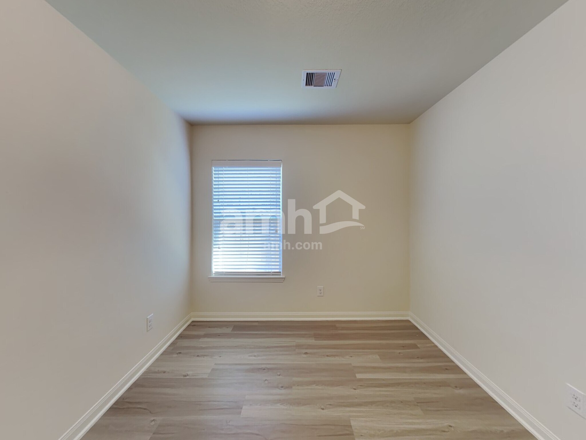 Building Photo - 22422 Bauer Canyon Dr