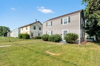 Building Photo - 1047 S James Rd