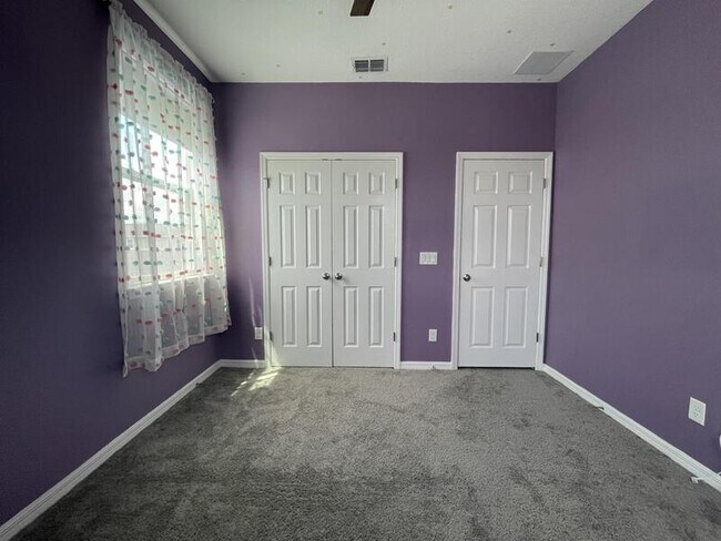Building Photo - 5211 Avalon Park Blvd