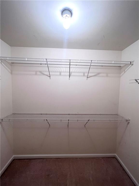 Building Photo - 2594 Winslow Ridge Dr NE