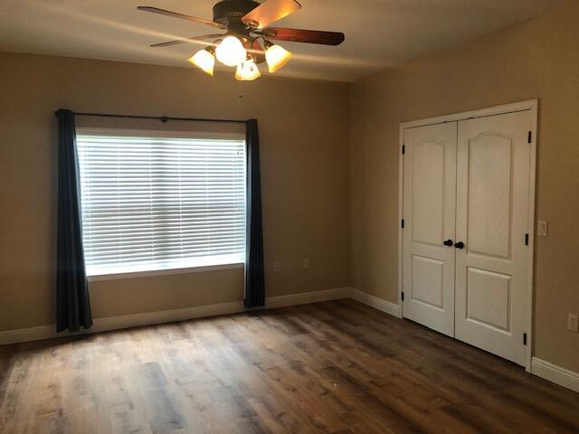 Building Photo - 1594 Venice Ave