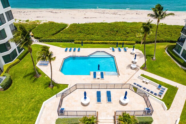 Building Photo - 2575 S Ocean Blvd