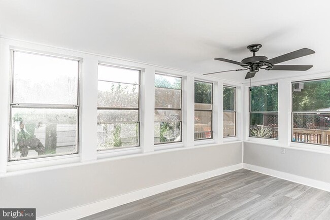 Building Photo - 2759 W George Mason Rd