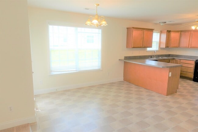 Building Photo - 28 Tigris Way