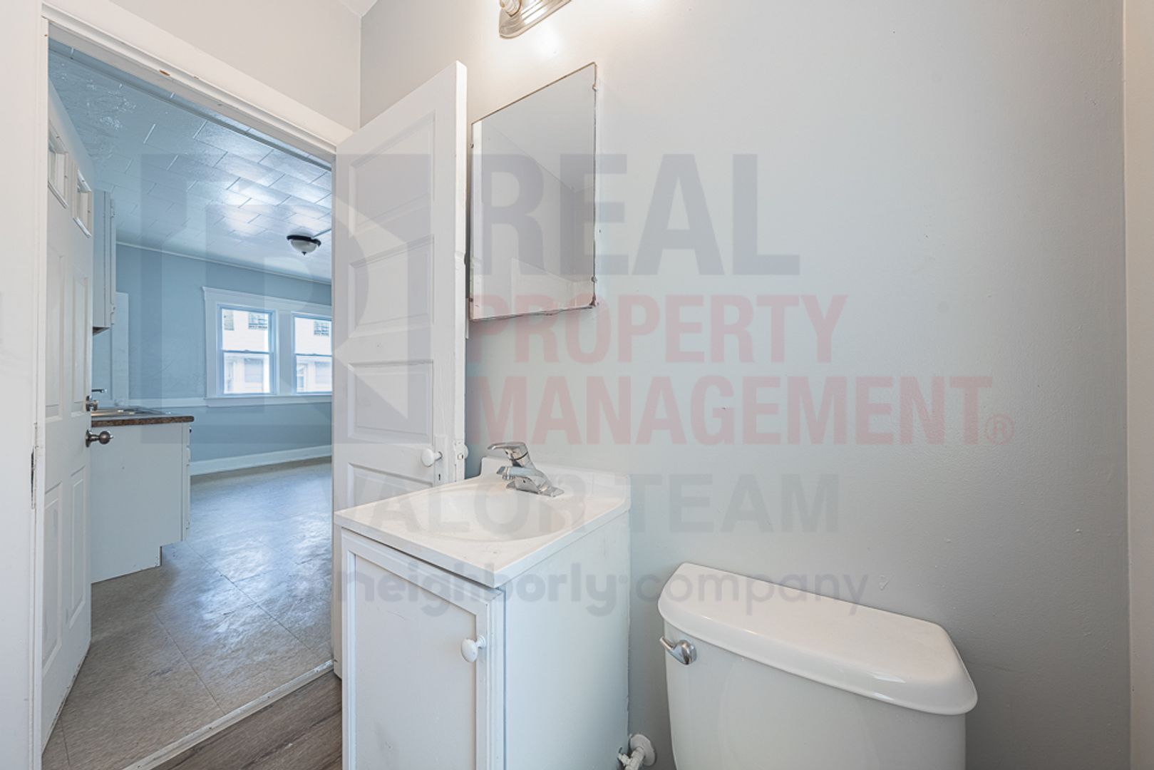 Building Photo - 2040 W 103rd St