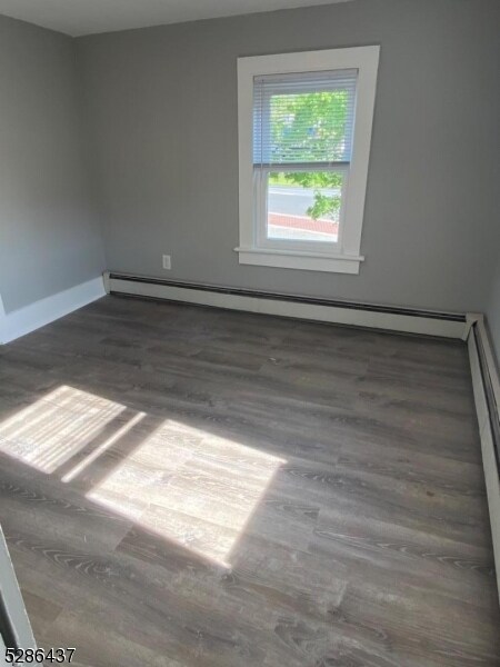 Building Photo - 14 Vail St