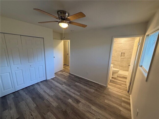 Building Photo - 1159 Tamarack Trail