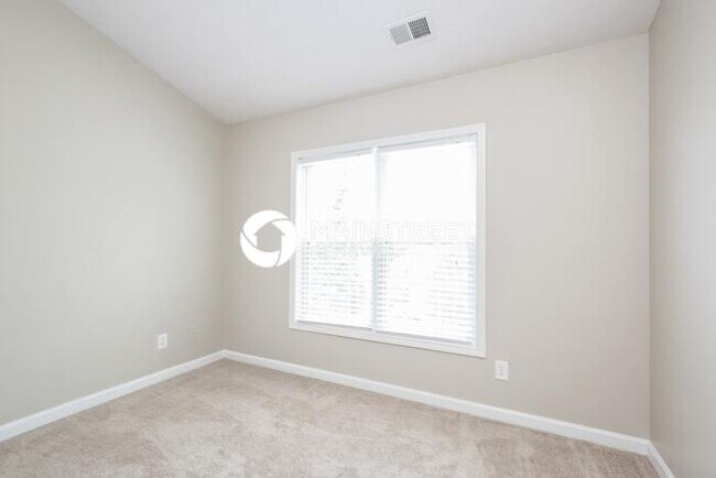 Building Photo - 4 Bedroom Pet-Friendly Home in Austell, GA with Main Street Renewal