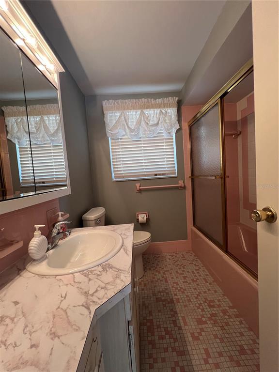 Building Photo - 10502 Laburnum Dr