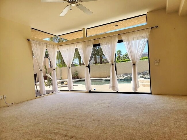 Primary bedroom - 72836 Mesa View Dr