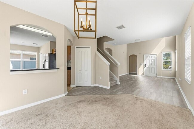 Building Photo - 10238 Perthshire Cir