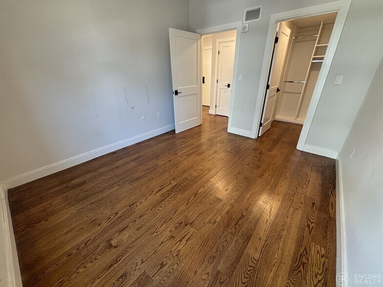 Building Photo - 1 Everett St