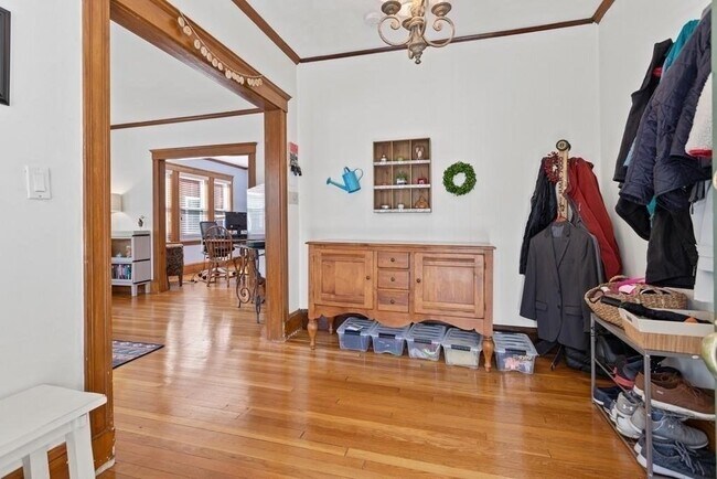 Building Photo - 189 Savin Hill Ave