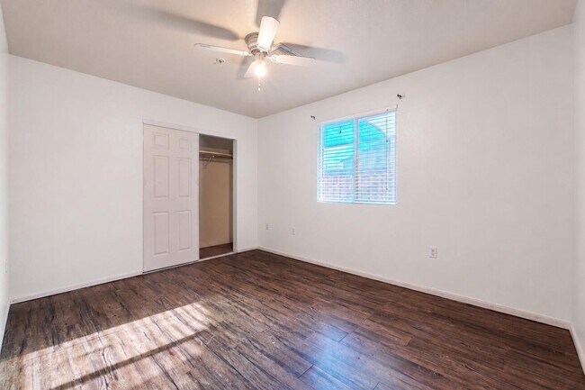 Building Photo - 85815 Avenida Raylynn