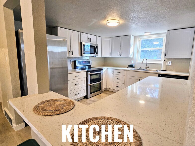 Building Photo - 9210 Meade St