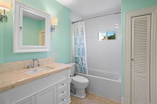 Building Photo - 7 Albion Pl