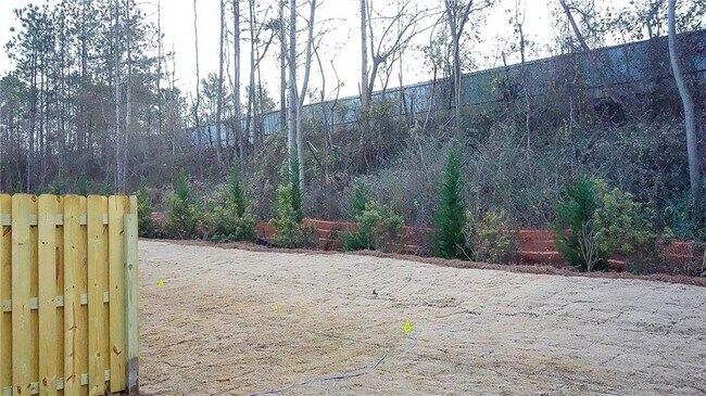 Building Photo - 2304 Shetley Creek Dr