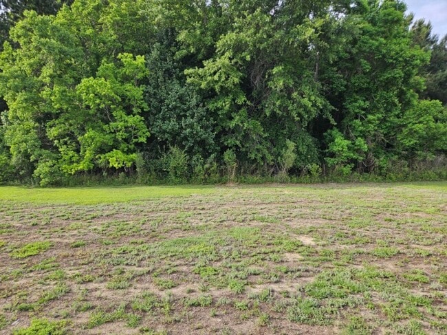Building Photo - 107 Enclave Ct