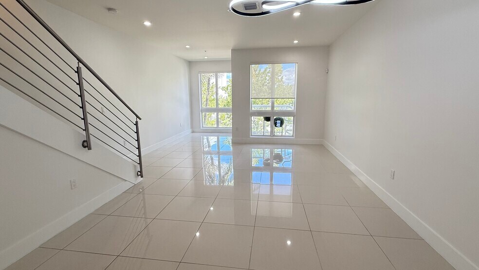 Front Entrance - 10260 NW 63rd Ter