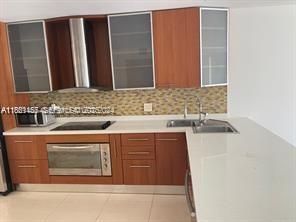 Building Photo - 1710 NE 191st St