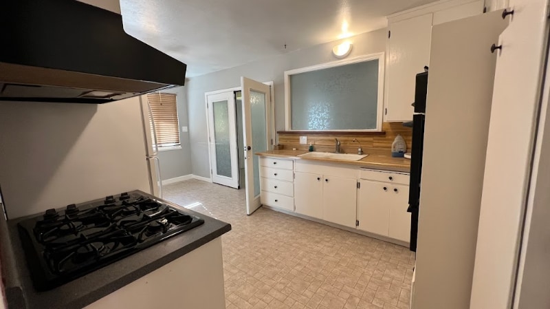 Building Photo - 641 Rincon Rd