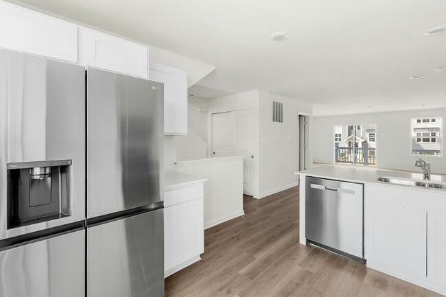 Building Photo - 8765 W 108th Dr