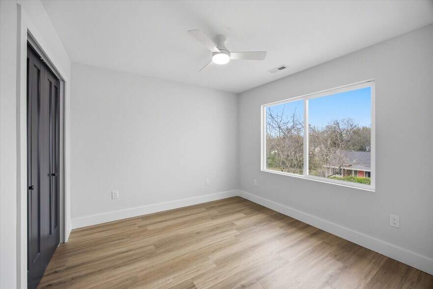 Building Photo - 116 Winstead St SW