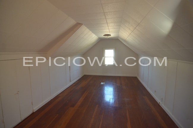 Building Photo - 1225 Oakland Rd NE