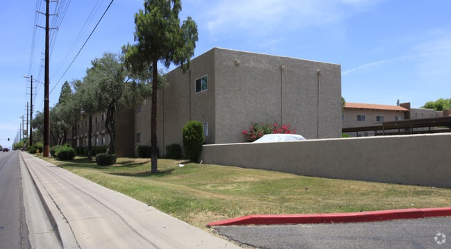 Primary Photo - Spengler Manor Condominiums