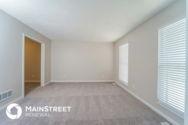 Building Photo - 4403 Gaudet Rd