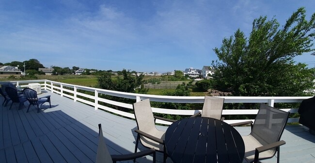 Building Photo - 99 Scituate Ave