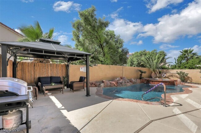 Building Photo - 7855 Windward Rd