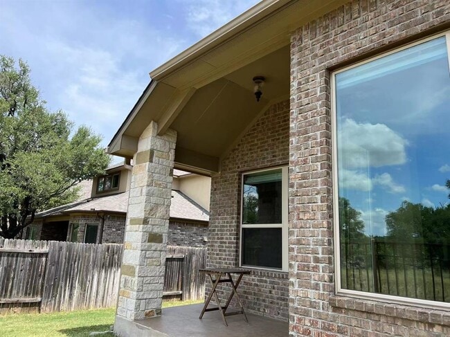 Building Photo - 3021 Portulaca Dr