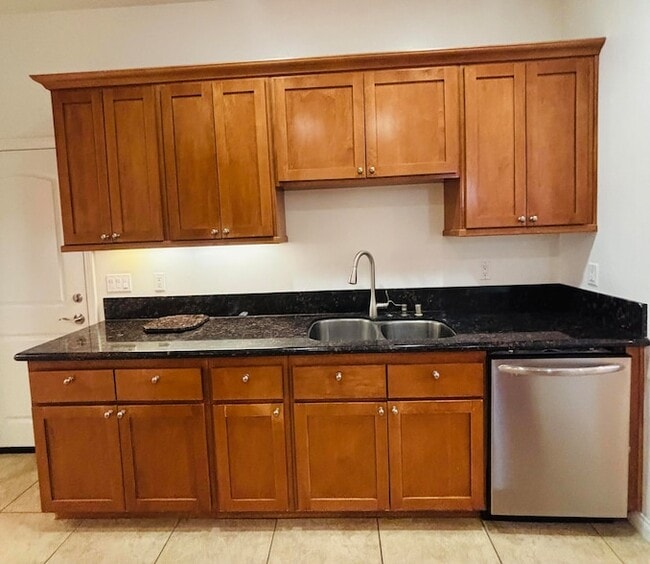 Building Photo - 53540 Avenida Rubio