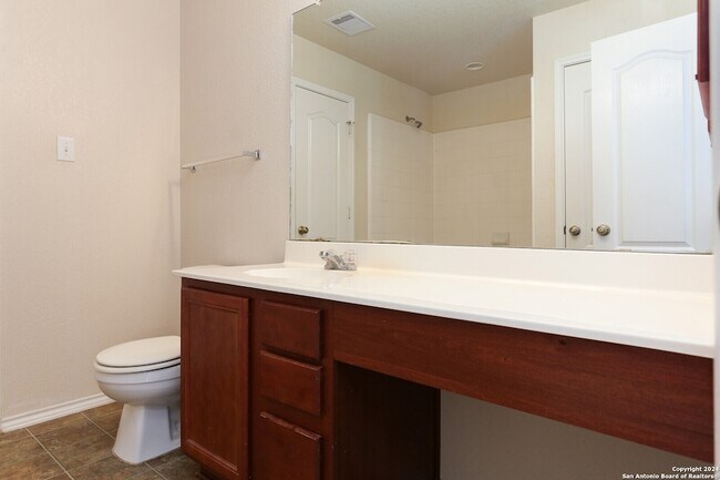 Building Photo - 11335 Branding Depot