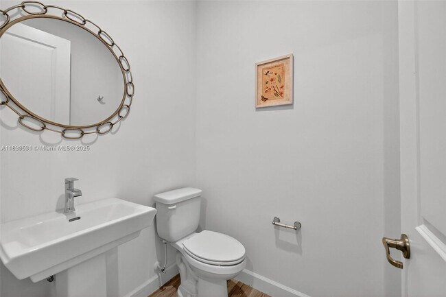 Building Photo - 10407 SW Aquila Wy