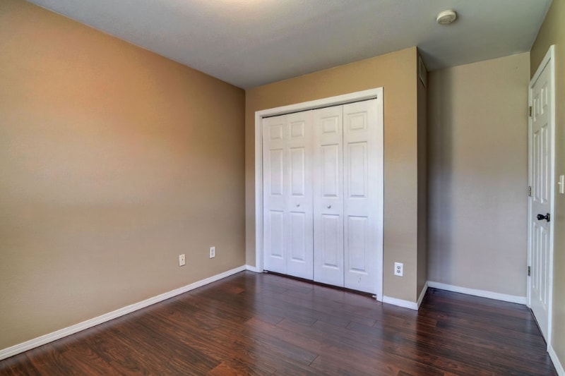 Building Photo - 205 Blossom Valley