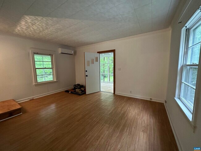 Building Photo - 7613 Esmont Rd