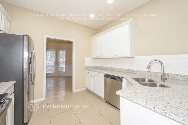 Building Photo - 2905 Meadow Gate Way