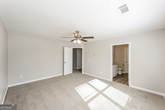 Building Photo - 1559 Persimmon Trce