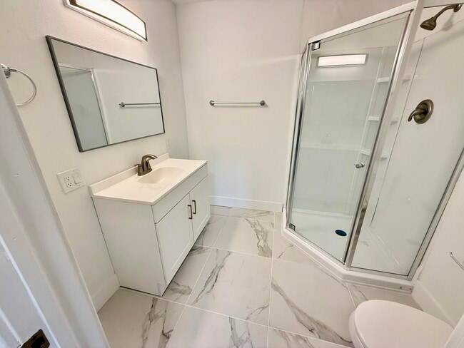 Building Photo - 5045 Garner St