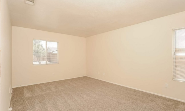 Building Photo - 1058 W Ave K