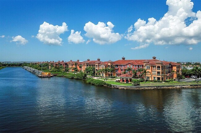 Building Photo - 2722 Via Tivoli