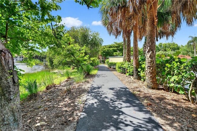 Building Photo - 23800 Costa Del Sol Rd