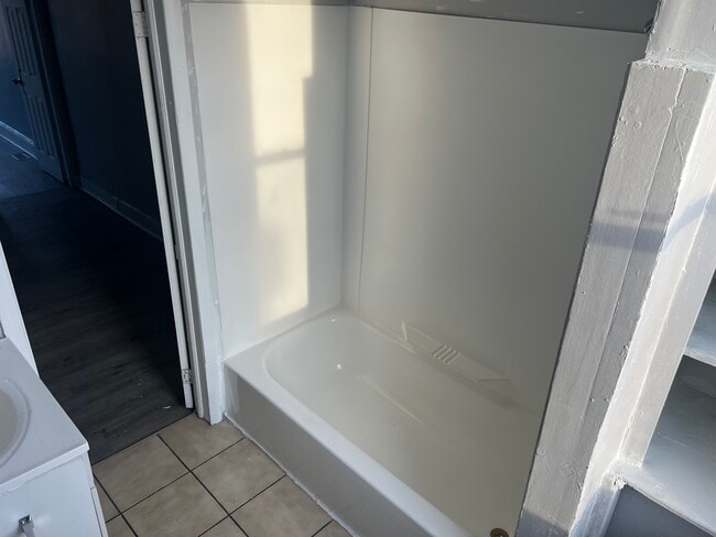 Building Photo - 257X McCulloh St