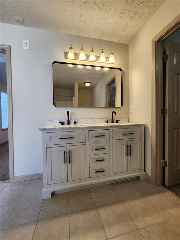 Building Photo - 424 Village Bluff Dr